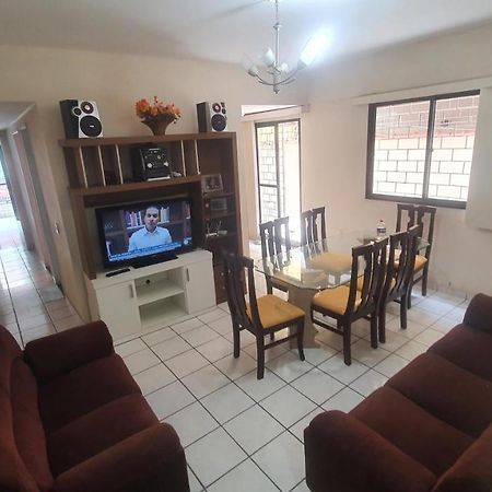 Aconchegante 2 Quartos Com Wifi + 1 Quarto Menor Lägenhet Guarapari Exteriör bild